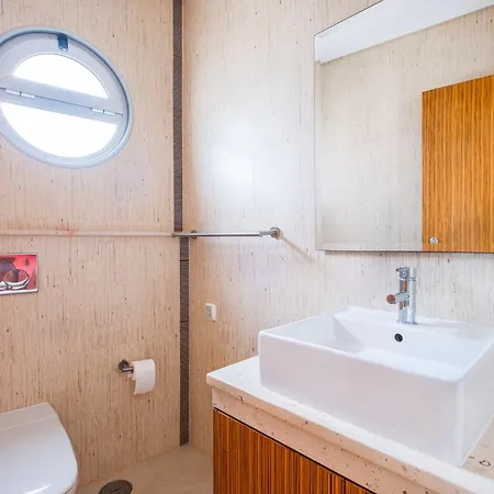 Capetown Marina Luxury - Private Pool Вилла *